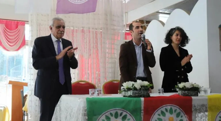 DEM Parti'nin Mardin Büyükşehir Belediyesi adayları Ahmet Türk ve Devrim Demir oldu